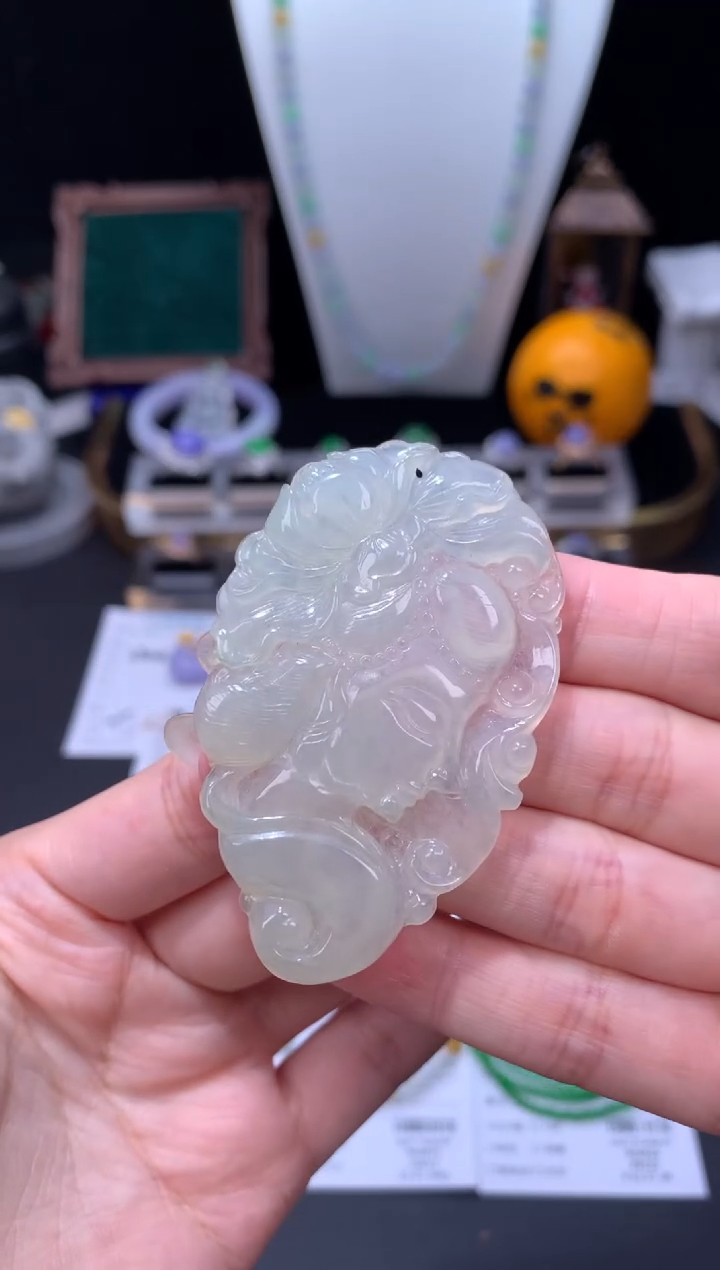 未镶嵌定制翡翠48小时鉴赏期 退货不扣服务费