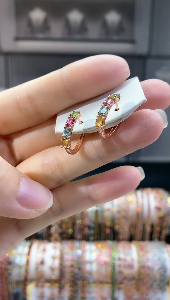 银S925镶嵌耳扣碧玺6666666666