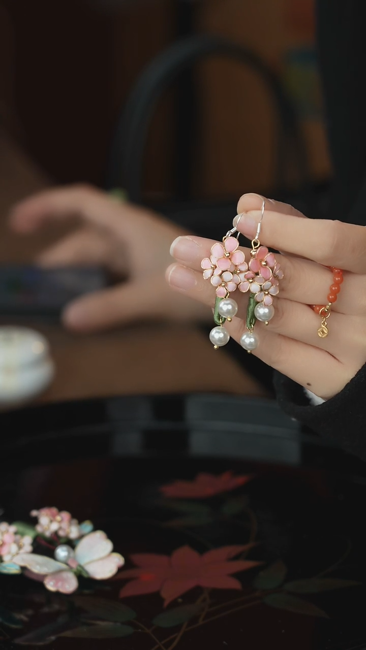 刺绣闪购纯手工非遗国风饰品