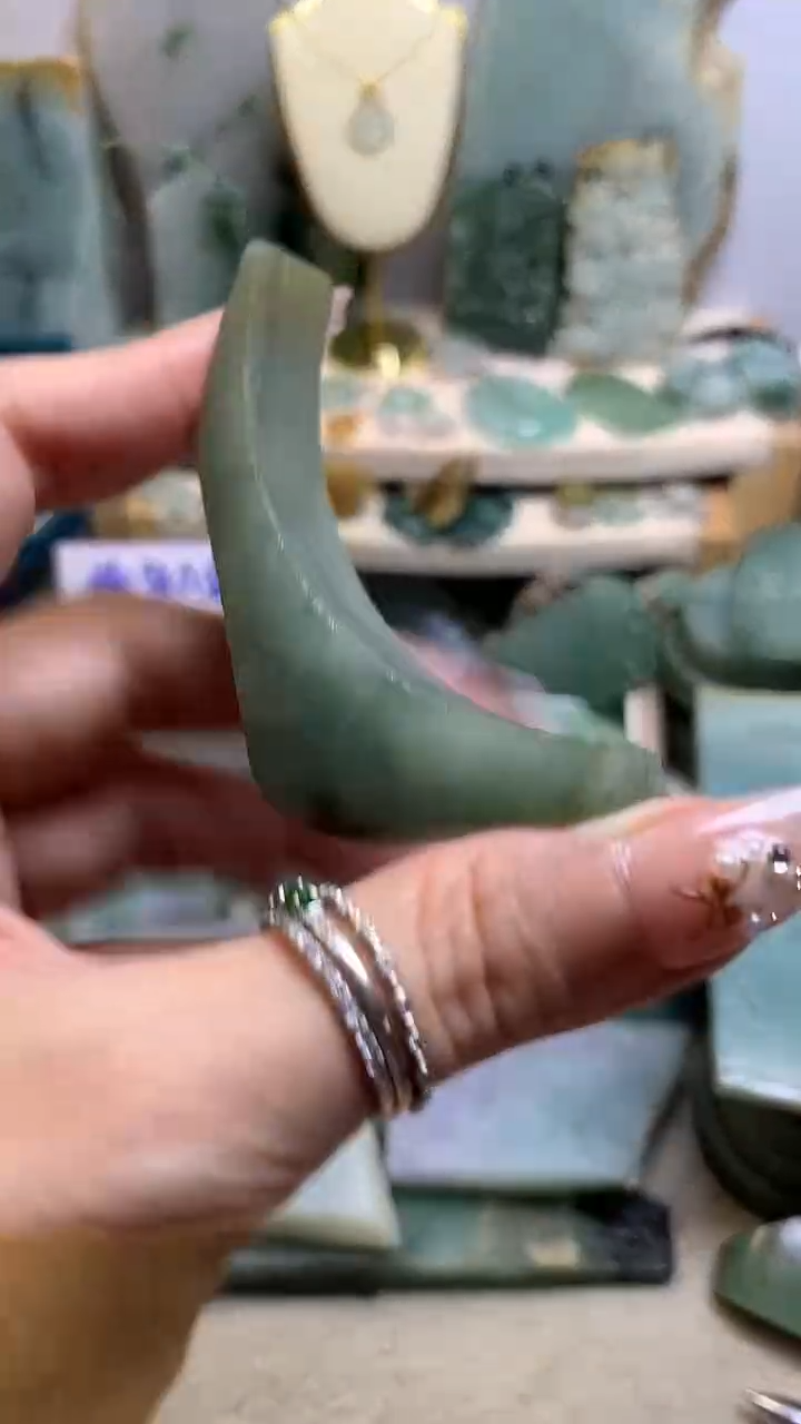 【闪购商品】翡翠挂件未镶嵌缅甸A货翡翠，没有运费险