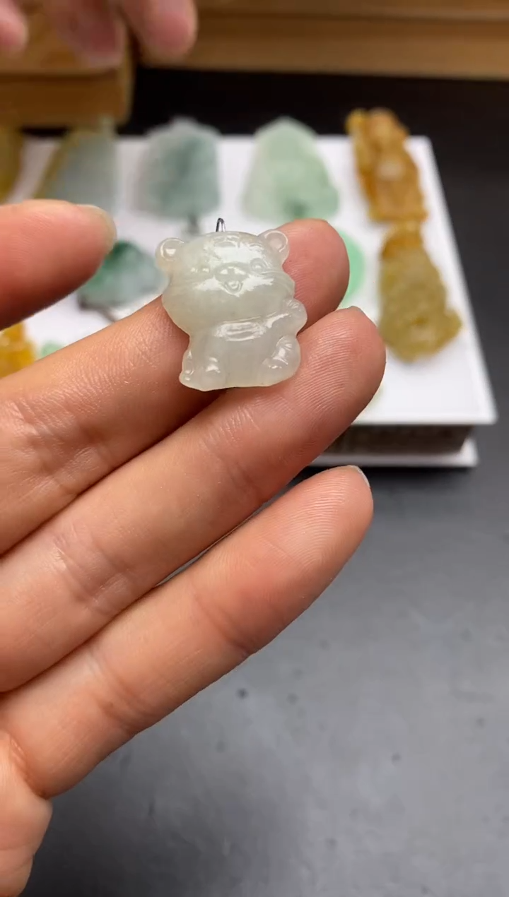 【闪购商品】定制翡翠未镶嵌翡翠毛货~