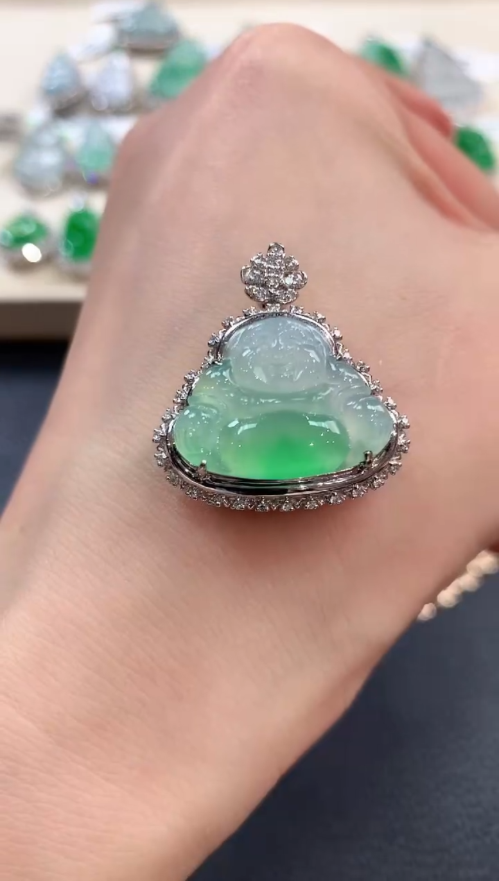 【闪购商品】翡翠吊坠(不含链)18K金镶嵌v87       