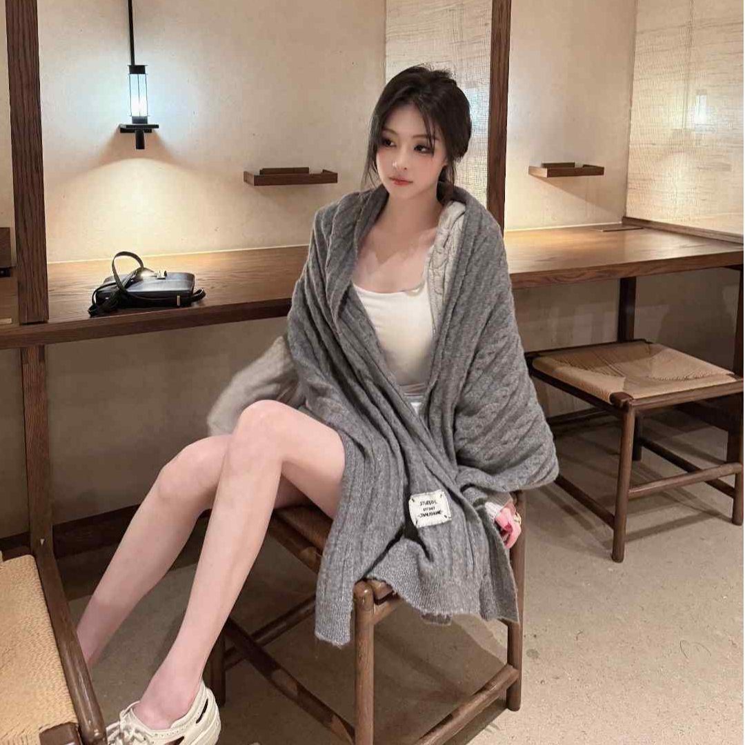 Jnnlh Studio【限定版！】美丽奴羊毛！秋冬氛围！毛线披肩