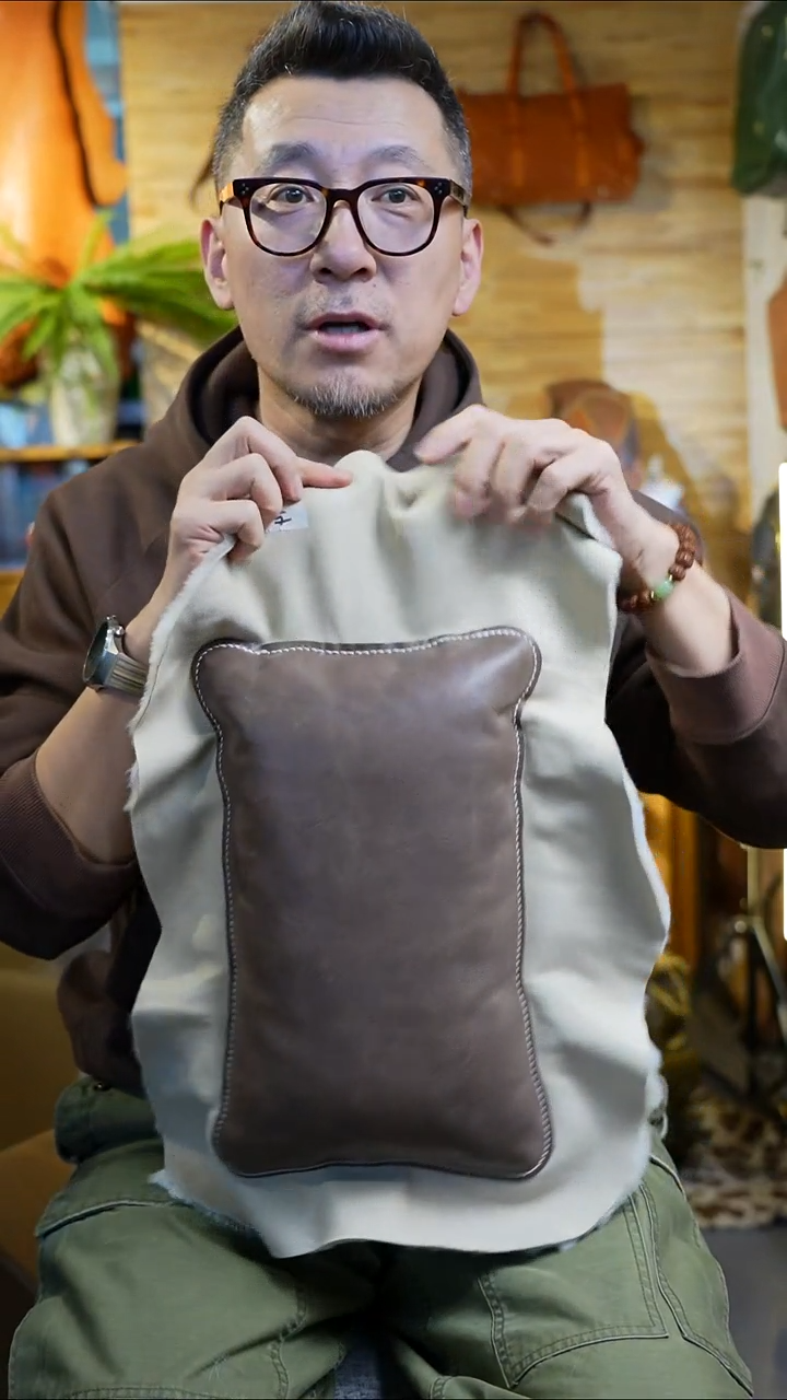 羊毛配牛皮靠垫14号