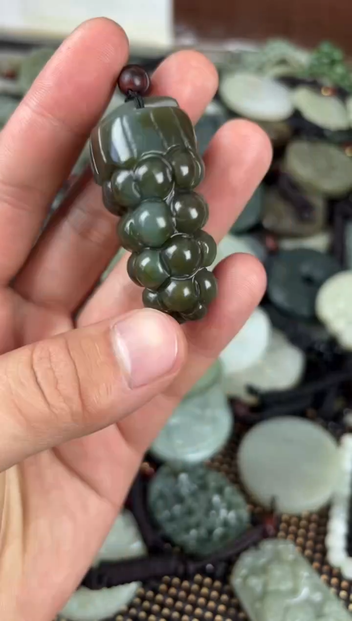 【闪购商品】和田玉颈饰未镶嵌1