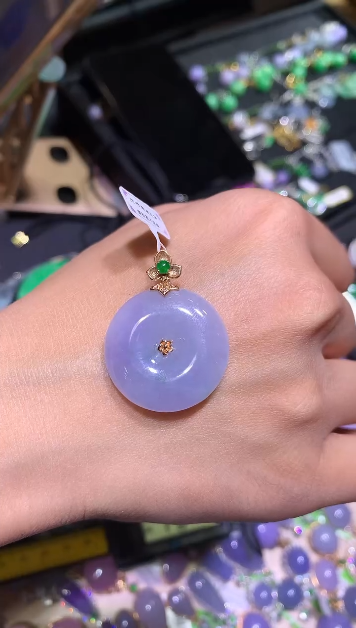 【闪购商品】翡翠吊坠(不含链)18K金镶嵌扣子