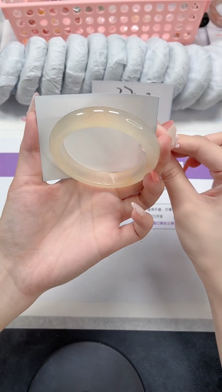 石英质玉手镯未镶嵌296-59.1香槟