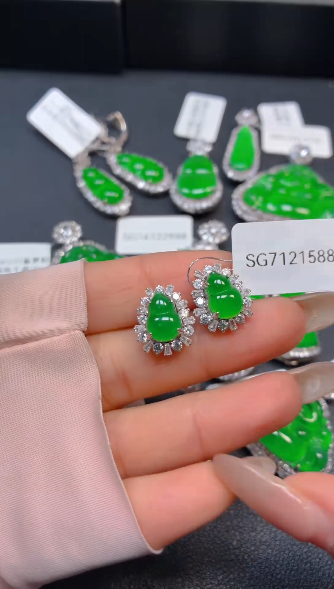 颈饰银S925镶嵌翡翠1