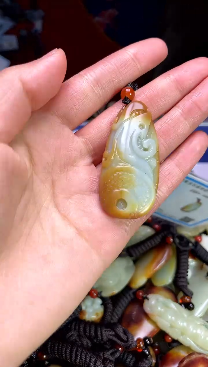 【闪购商品】和田玉颈饰未镶嵌1