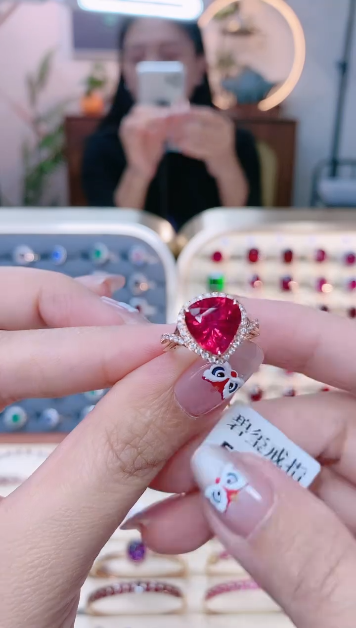 【闪购商品】碧玺18K金戒指18K金镶嵌1