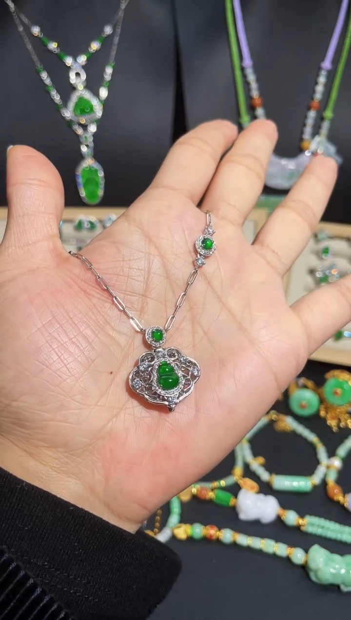 【闪购商品】翡翠颈饰银S925镶嵌蛋面/支持复检/一件