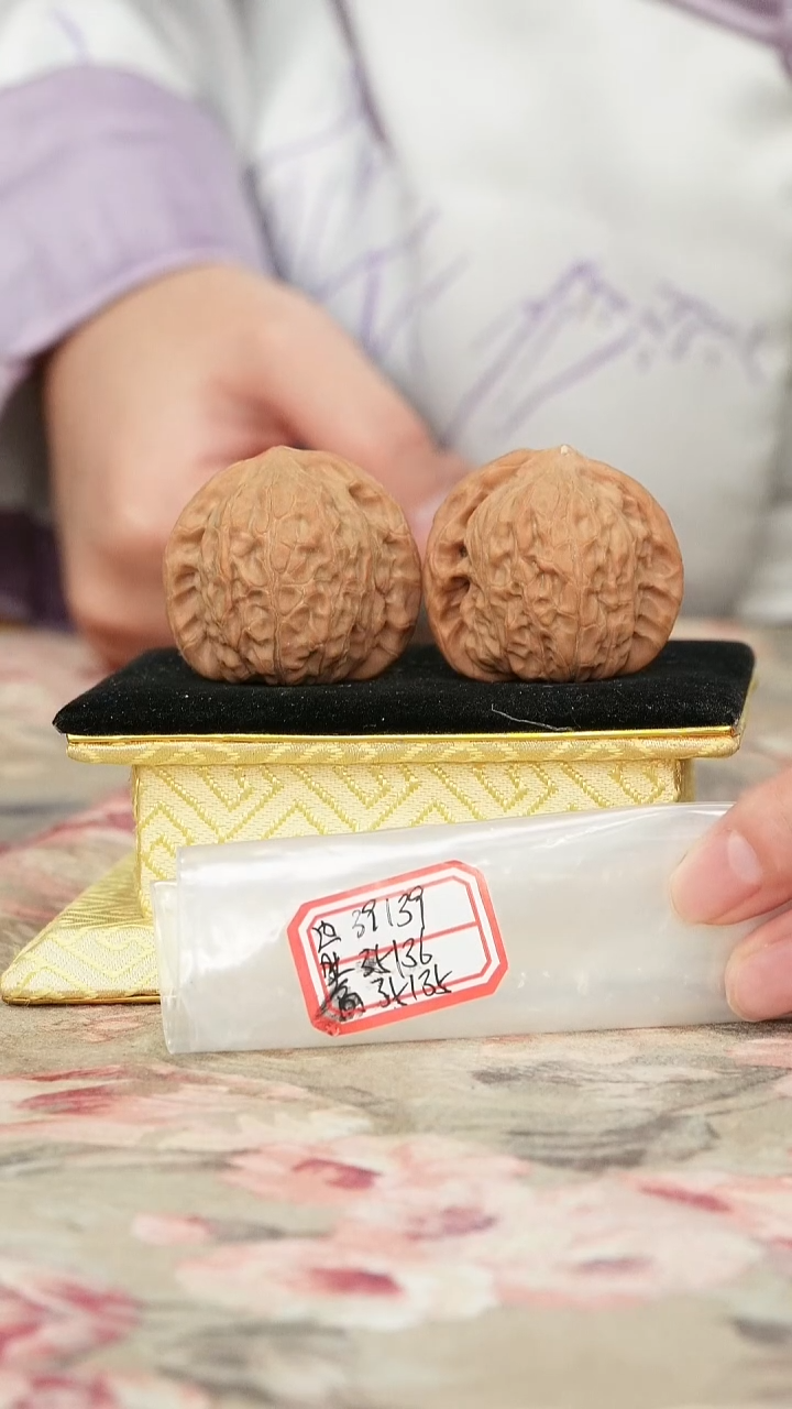 把件文玩核桃非嫁接将军帽