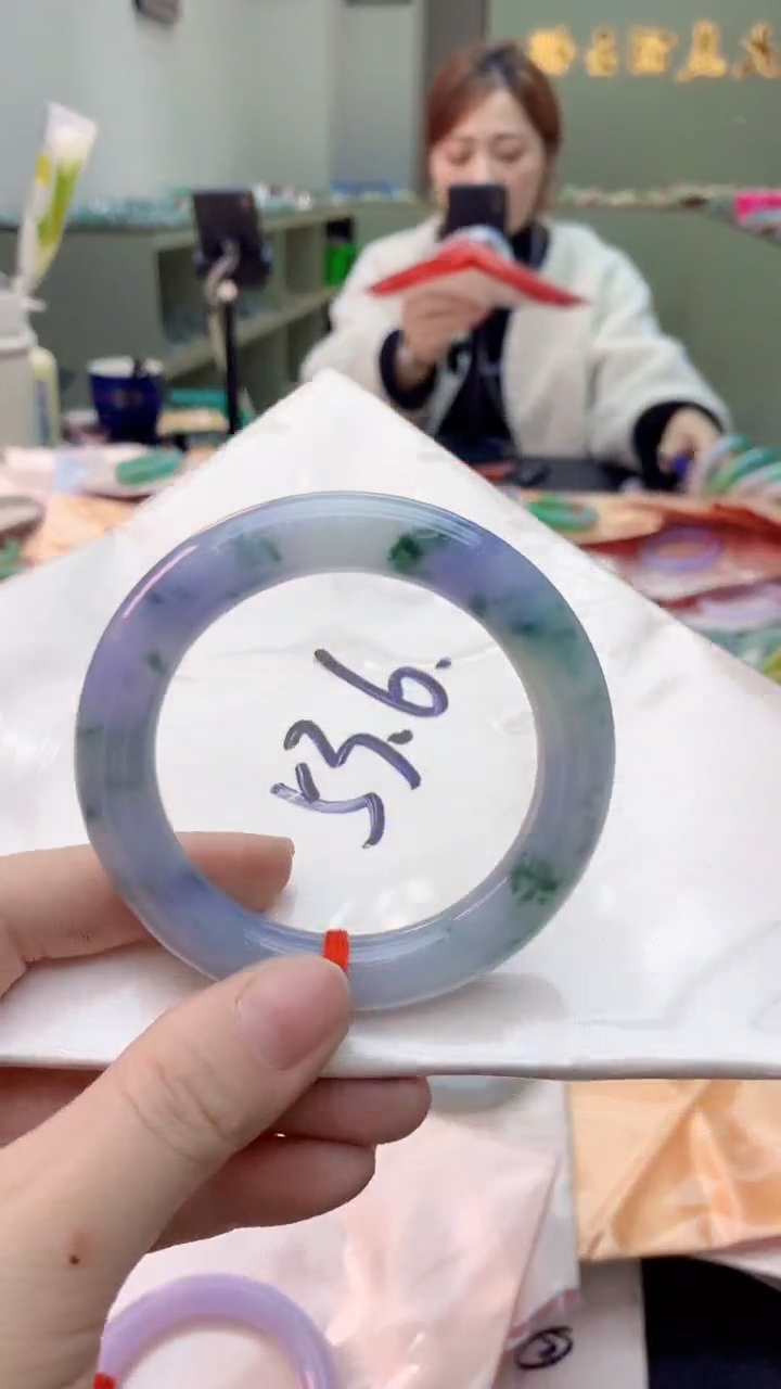 【闪购商品】翡翠手镯未镶嵌0968116994