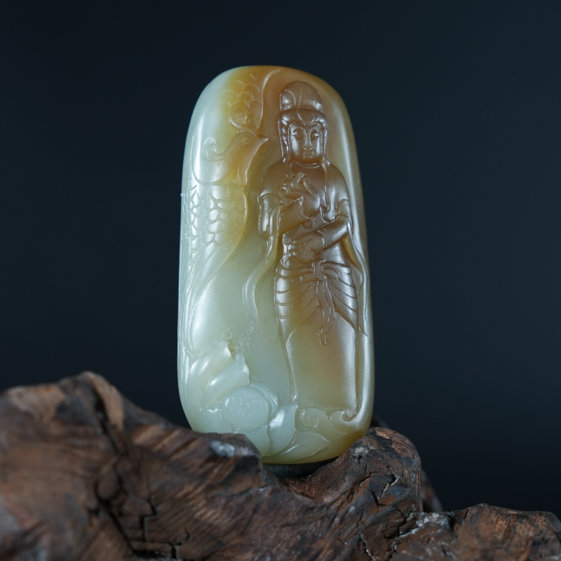 lot10 和田玉且末料糖白玉观音挂件/M51224-564661 保利山东