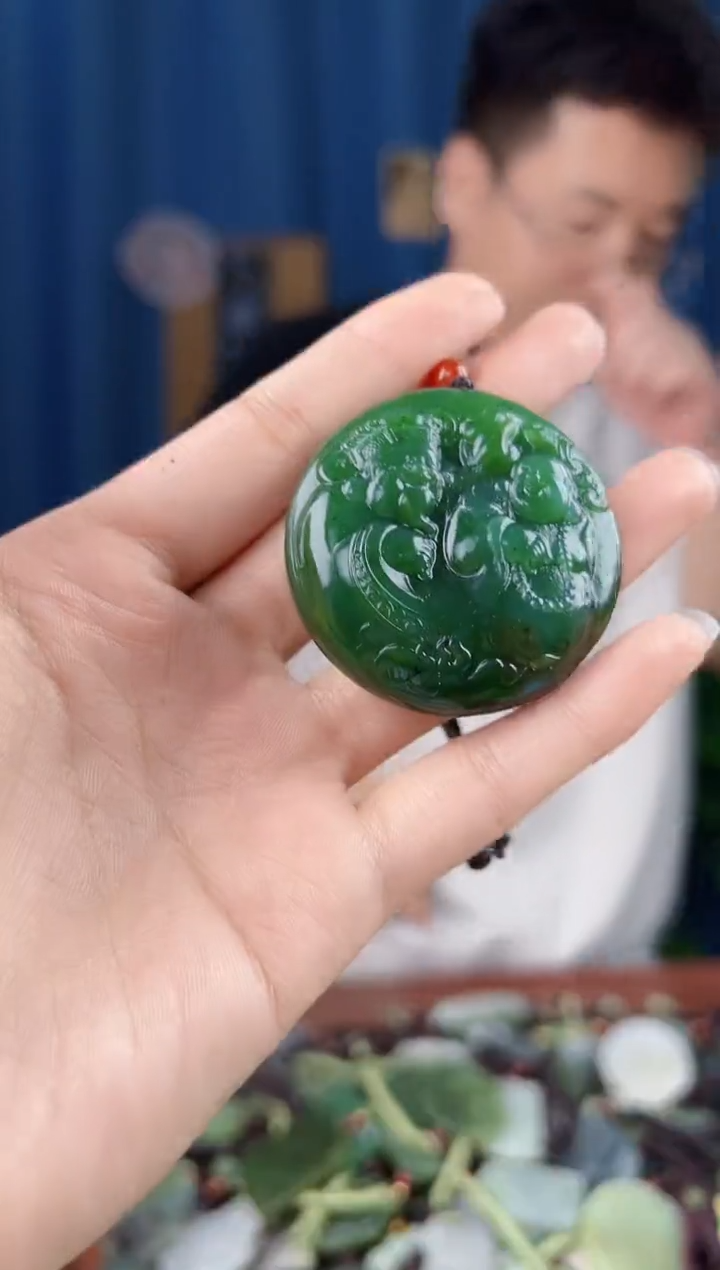 未镶嵌和田玉挂件拍一发一