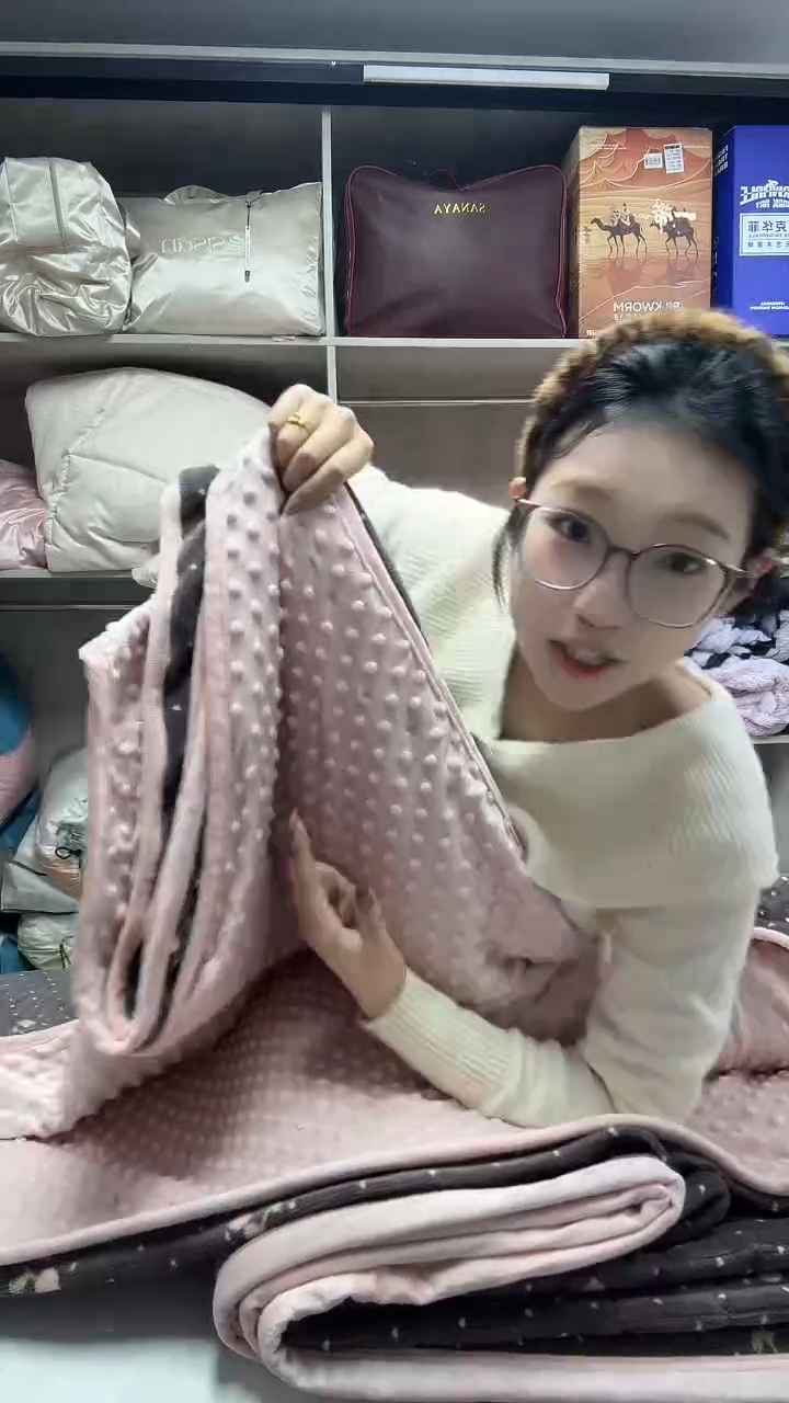 棉200*230cm绒床盖四件套点点樱桃