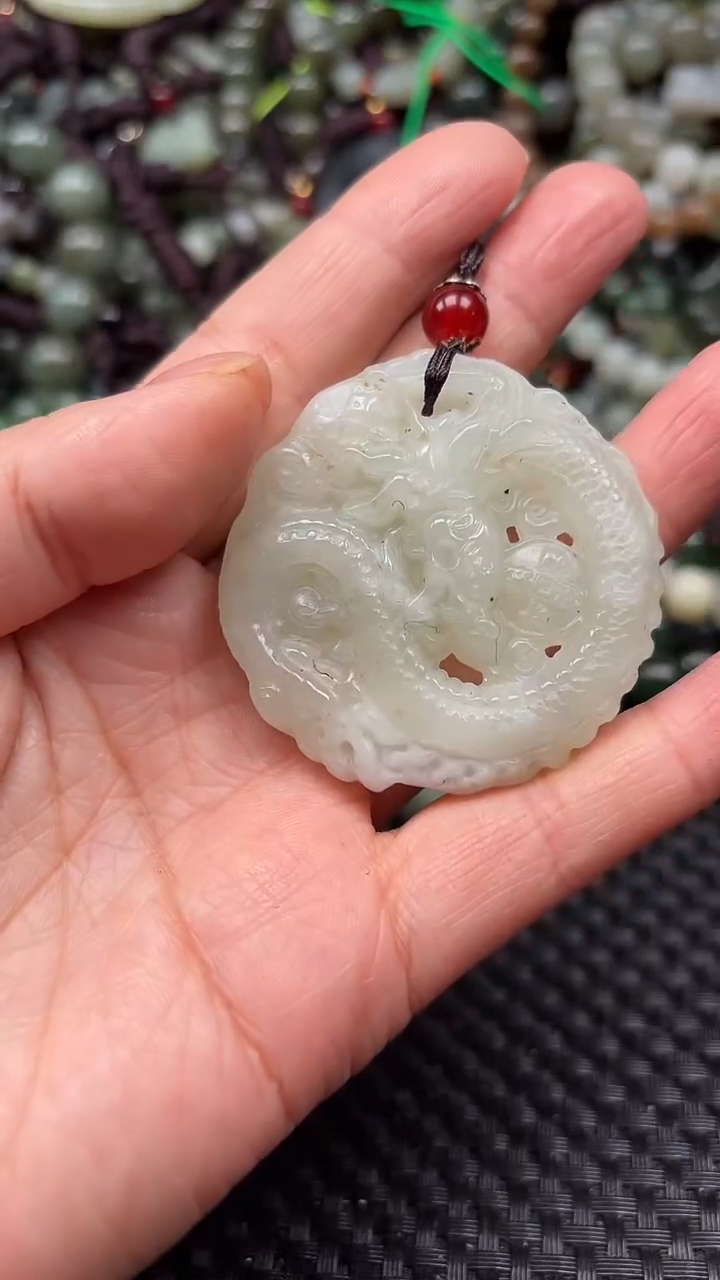 【闪购商品】和田玉颈饰未镶嵌1