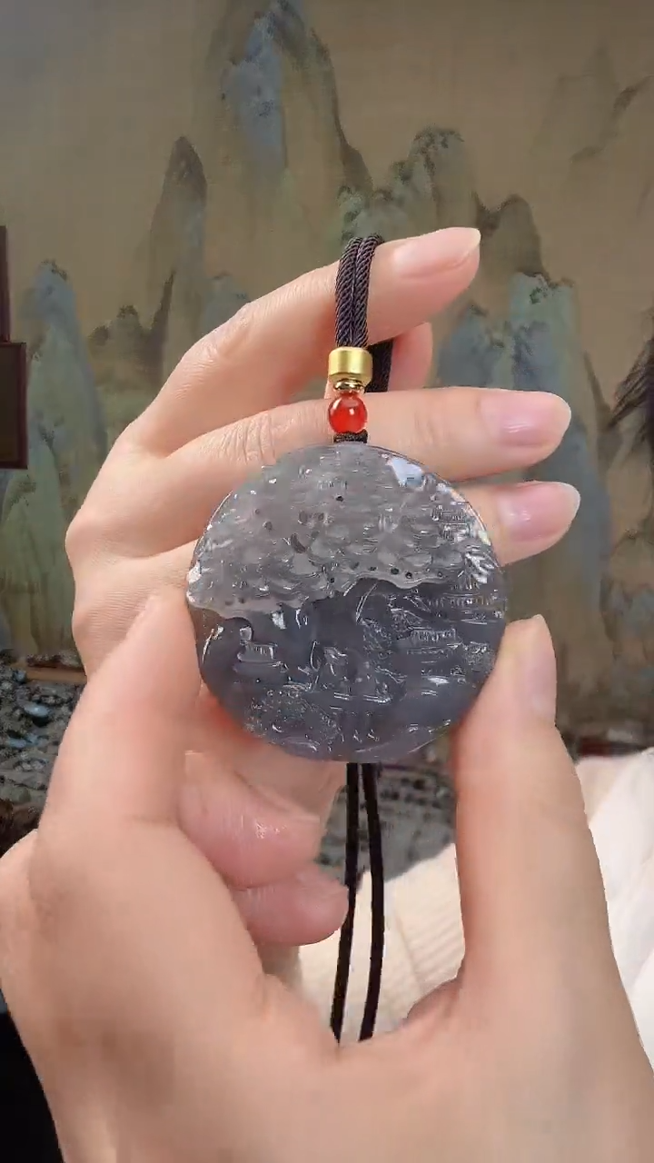 颈饰未镶嵌和田玉.