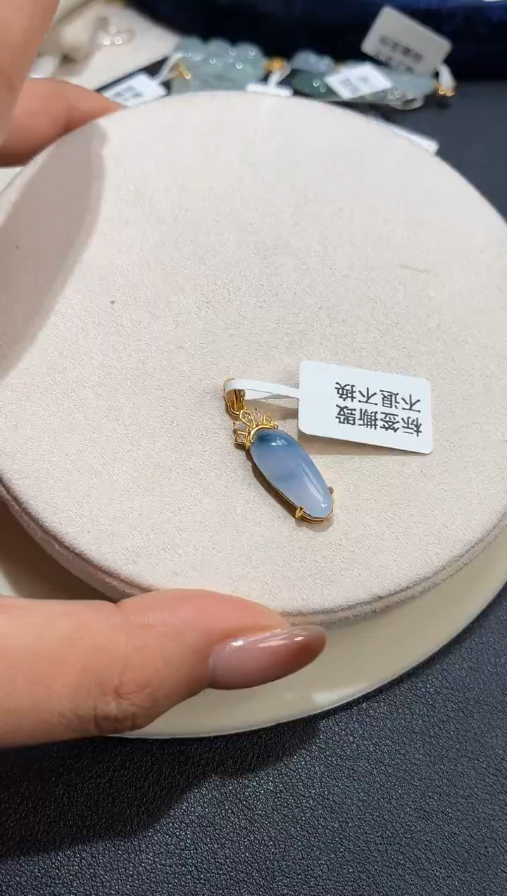 吊坠(不含链)银S925镶嵌翡翠吊坠