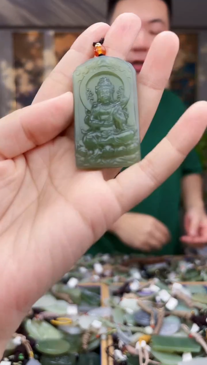 未镶嵌和田玉挂件拍一发一