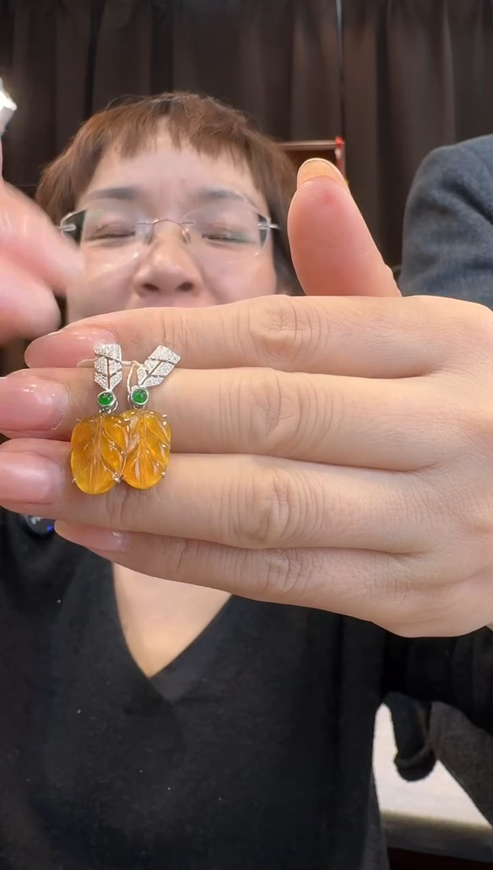 【闪购商品】翡翠耳饰18K金镶嵌耳饰