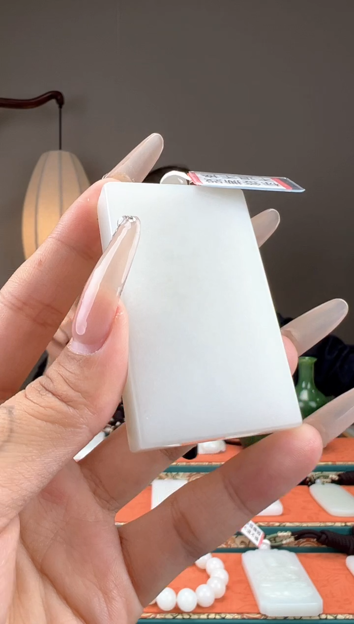 【闪购商品】和田玉颈饰未镶嵌1