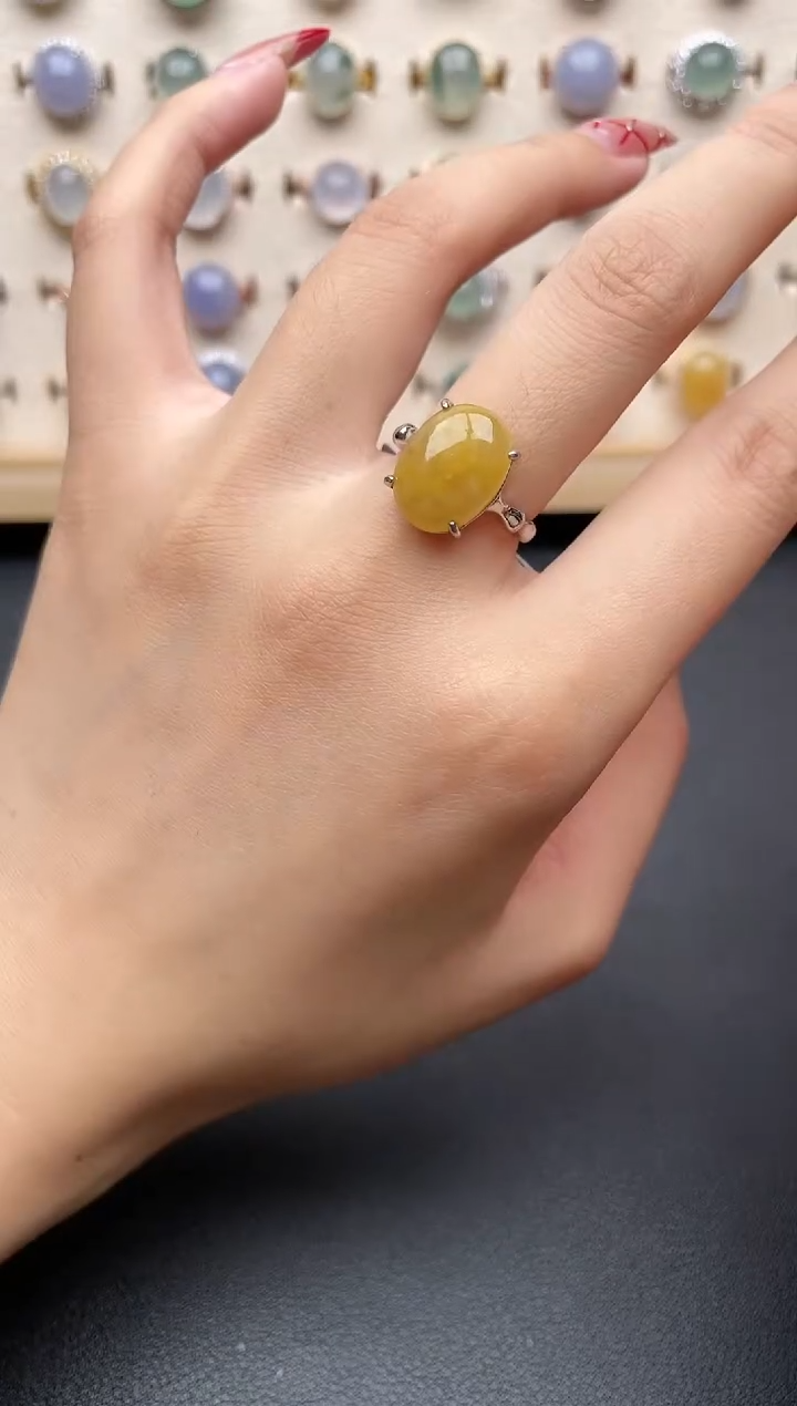 【闪购商品】翡翠戒指银S925镶嵌一物一证一礼盒