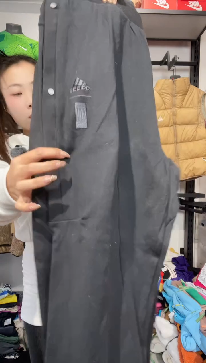 1356闪购编码  阿迪运动卫衣裤以直播间过款为准 尺码. 2X