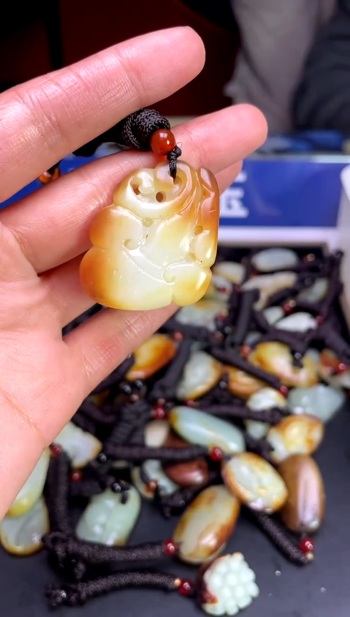 【闪购商品】和田玉颈饰未镶嵌123