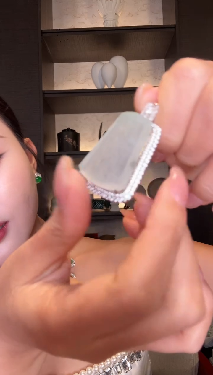 颈饰银S925镶嵌翡翠150