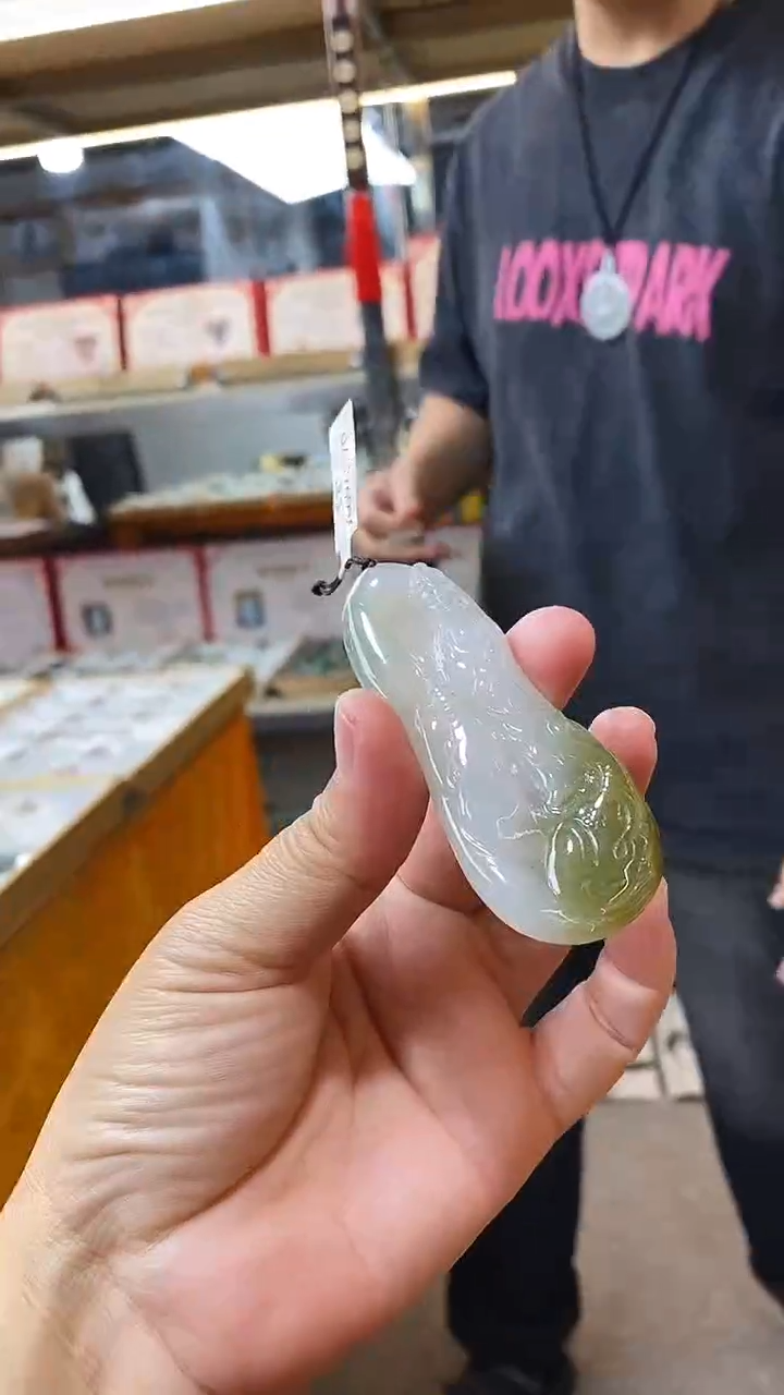 【闪购商品】翡翠吊坠(不含链)未镶嵌挂件