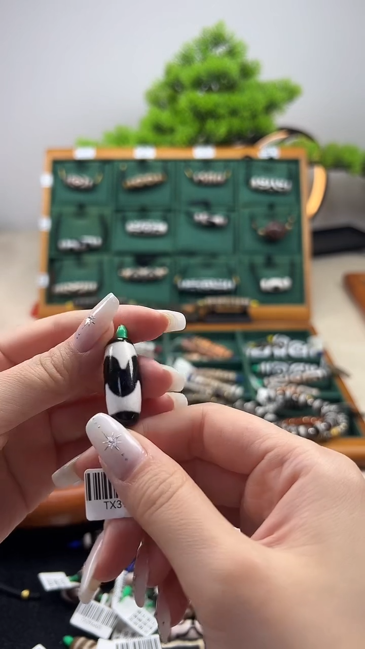 玛瑙/玉髓（覆膜）颈饰未镶嵌92（微瑕随机发货）