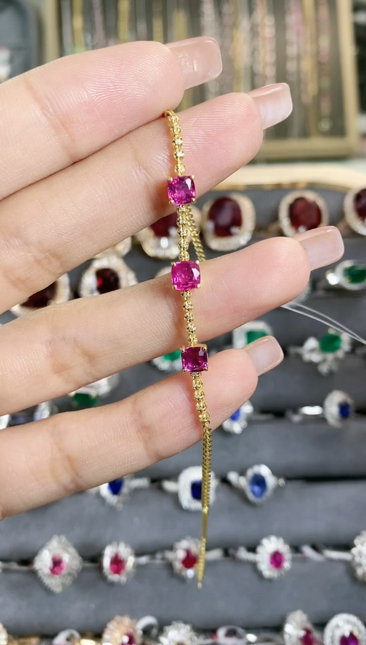 手链18K金镶嵌红宝石·