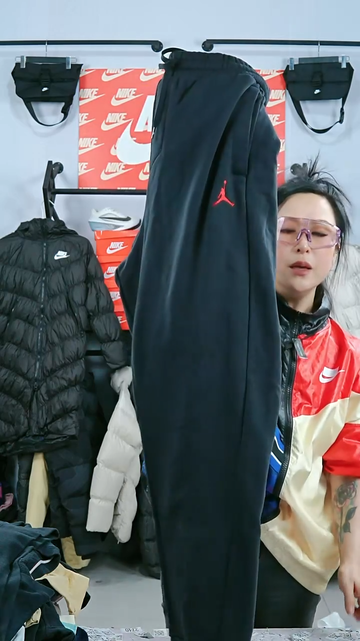 1951闪购编码运动衣以直播间过品为准尺码ZXL