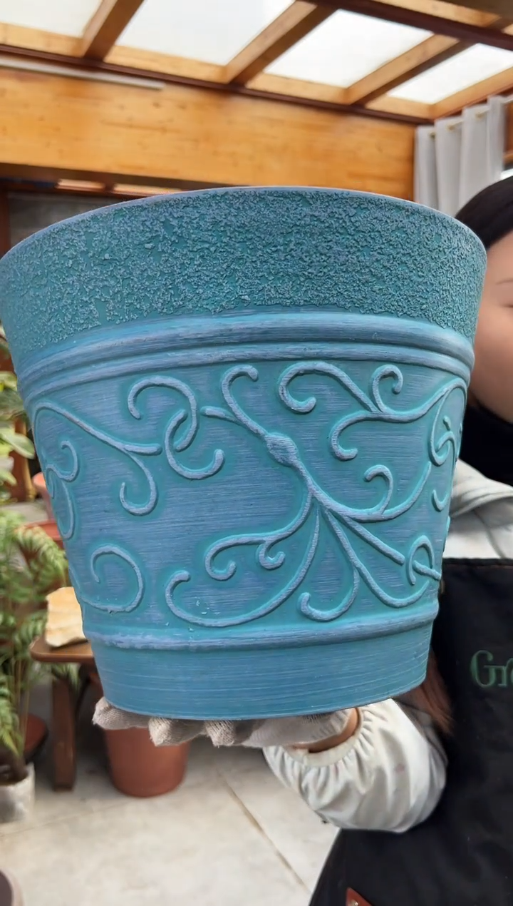 33*26/12E33/蓝色手工浮雕强体花盆