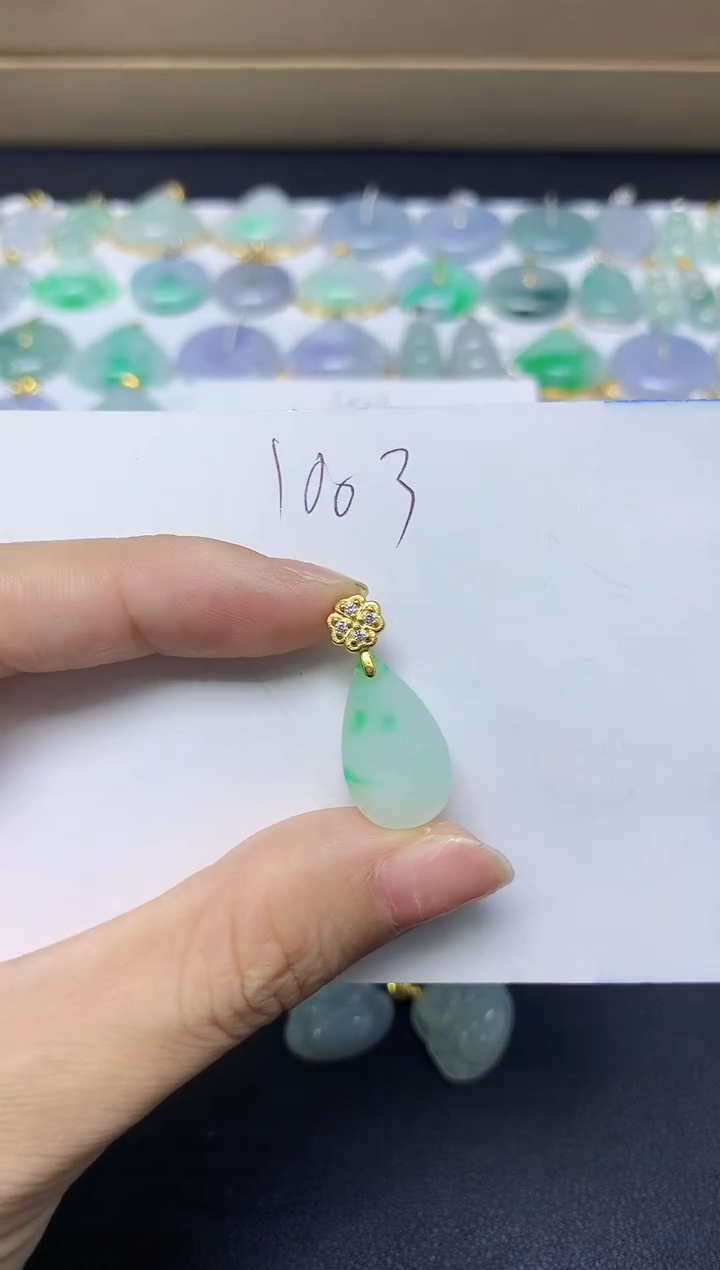 翡翠未镶嵌颈饰天然自然緬甸A貨翡翠