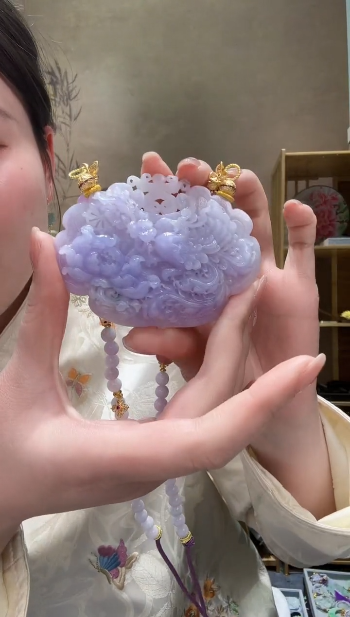 【闪购商品】翡翠颈饰未镶嵌吊坠