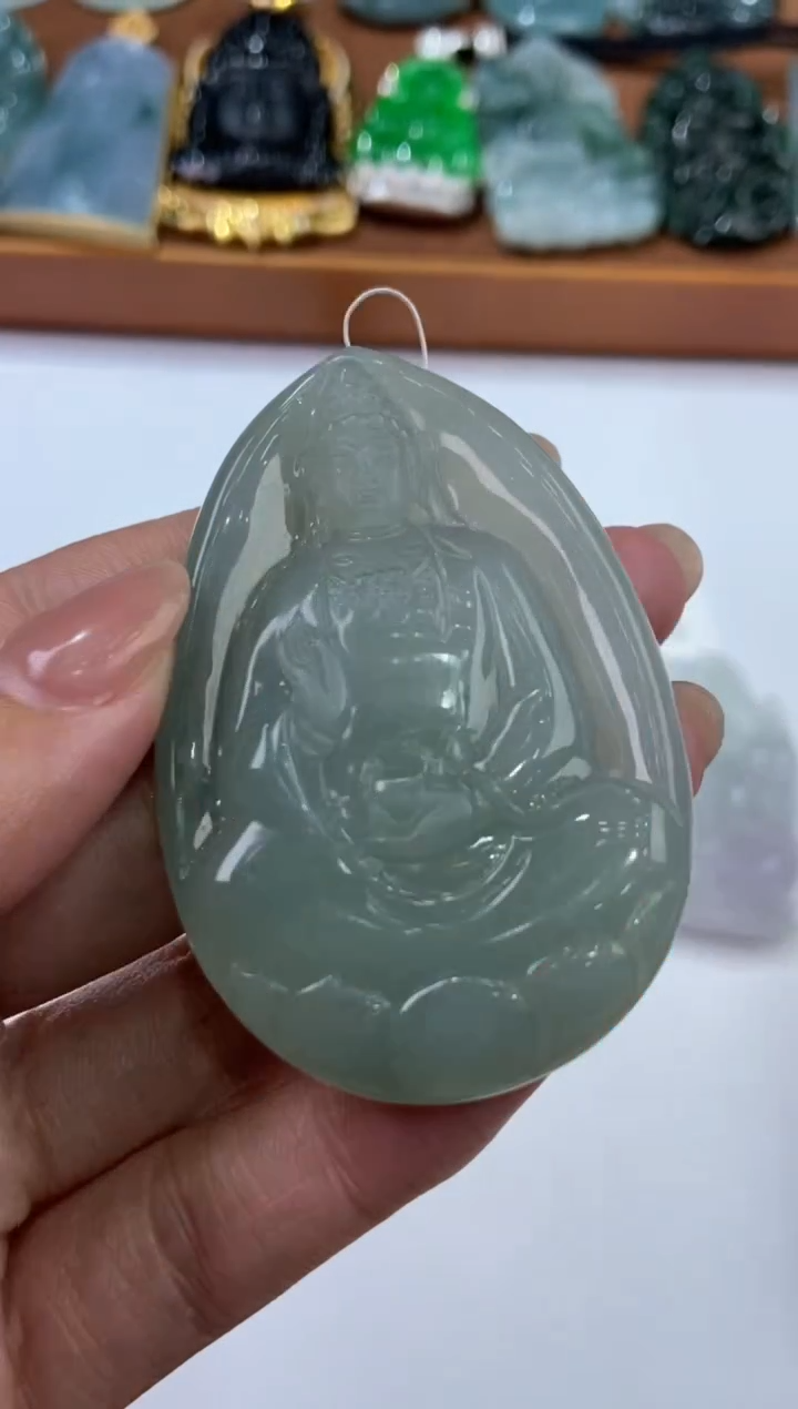 翡翠未镶嵌挂件2207886   