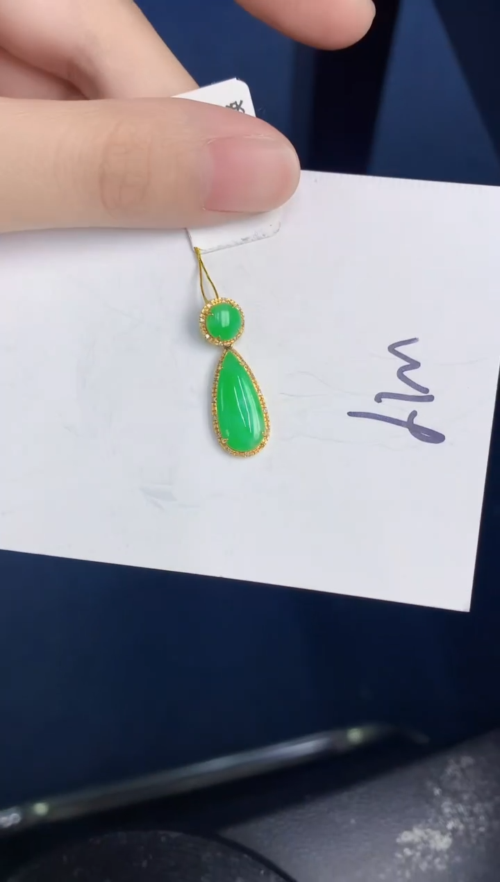 【闪购商品】翡翠颈饰18K金镶嵌000000000