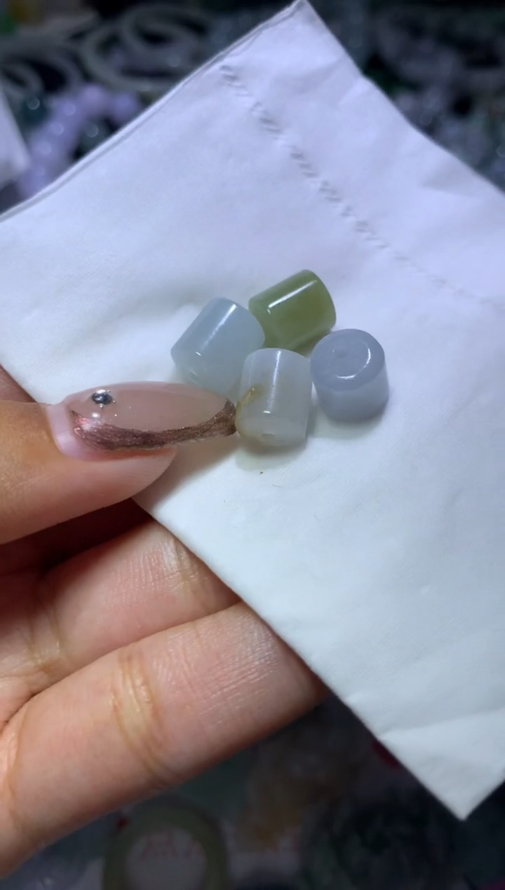 翡翠挂件未镶嵌MJX043986