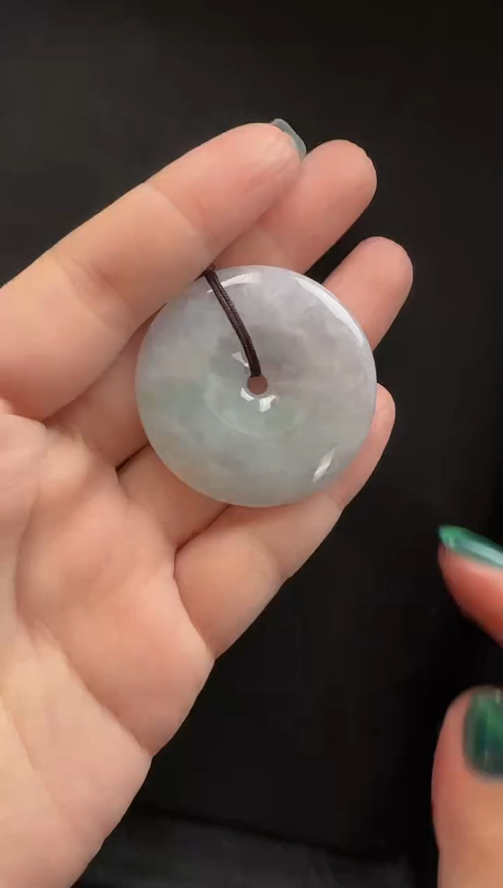 【闪购商品】翡翠颈饰未镶嵌1030平安扣