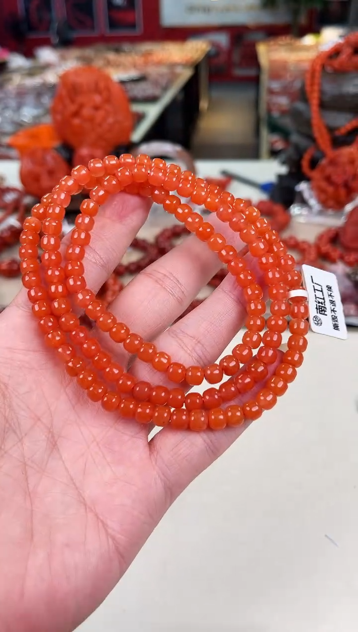 未镶嵌滴水洞老型多圈6+南红玛瑙（多样式发其一）