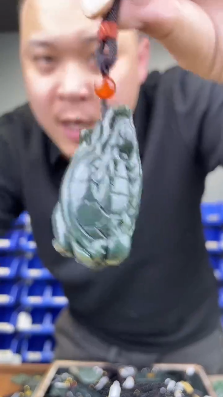 颈饰未镶嵌和田玉1拍一发一，多样性发货！