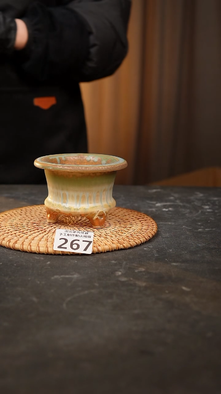 【闪购商品】瓷片267泥泥手工花盆口7-8高7-8