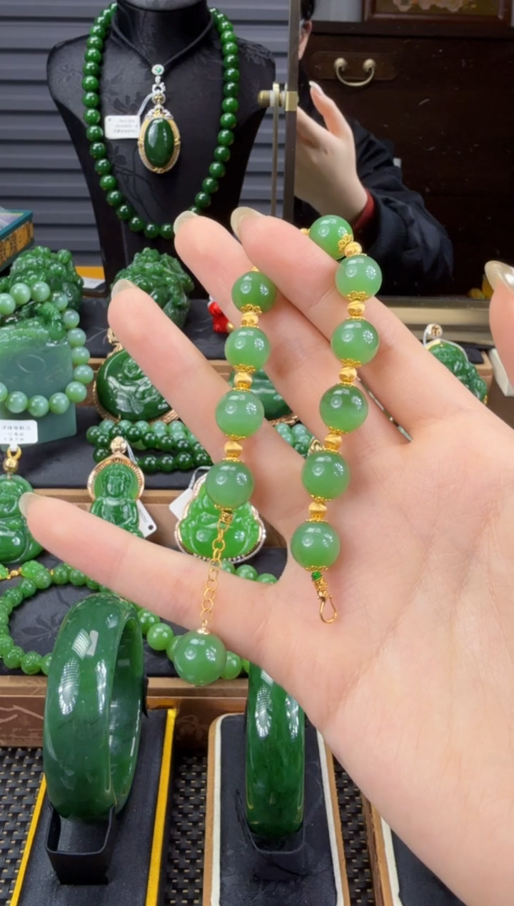 【闪购商品】和田玉（碧玉）手串18K金镶嵌