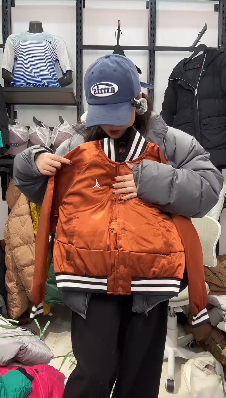 2343闪购编码 Nike/Joedan运动卫衣裤以直播间过款为准 尺码·150