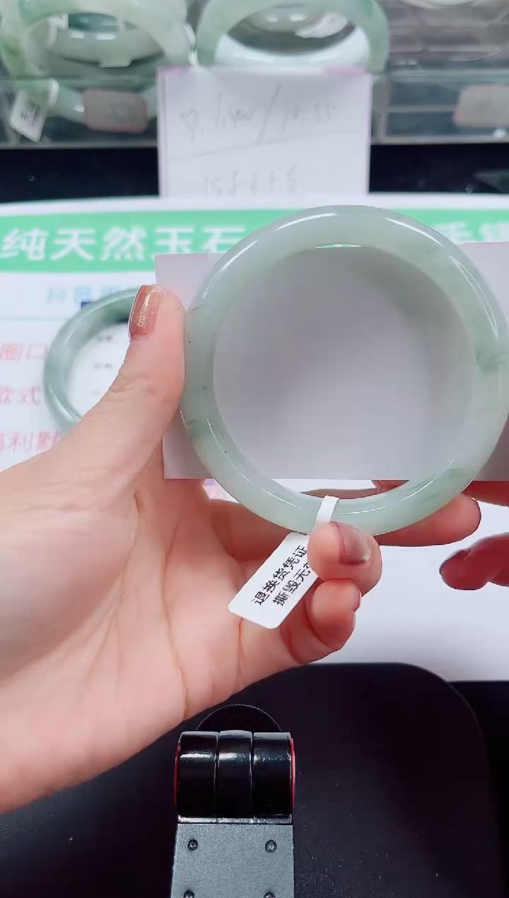 未镶嵌手镯石英质玉138-58/59