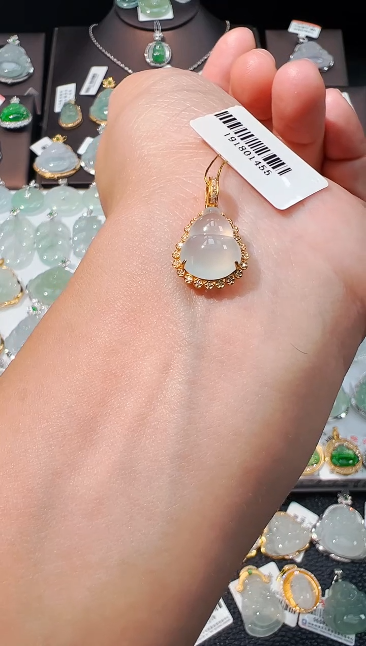 吊坠(不含链)18K金镶嵌翡翠葫芦吊坠1455