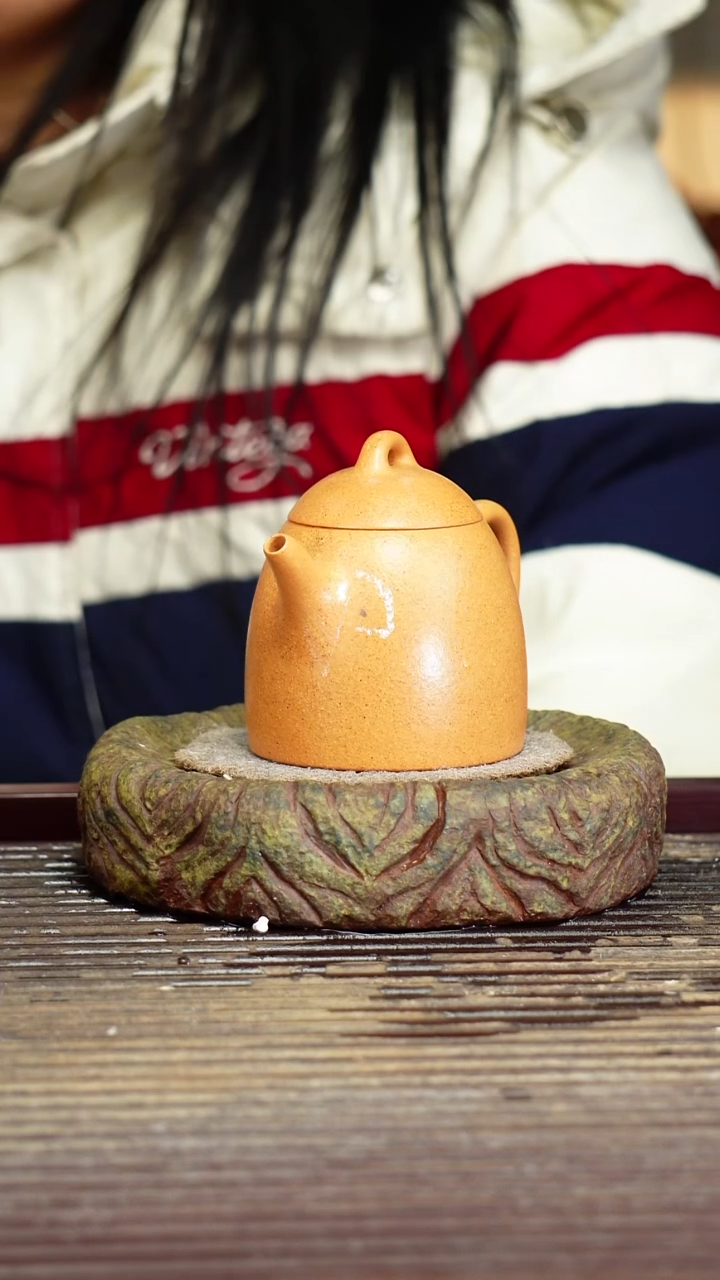 宜兴原矿紫砂壶茶壶160C