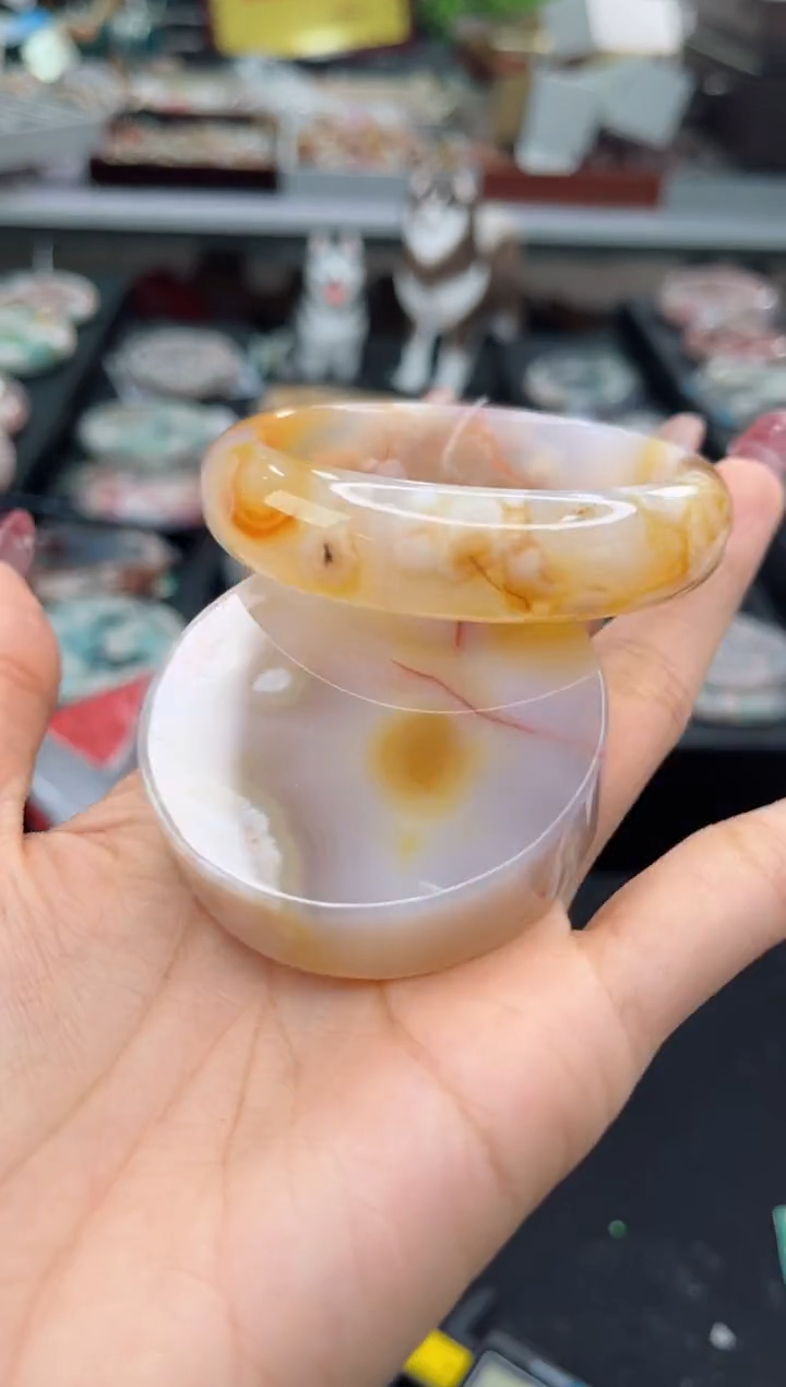 【闪购商品】石英质玉手镯未镶嵌54圈口（赠品镯心）3572100